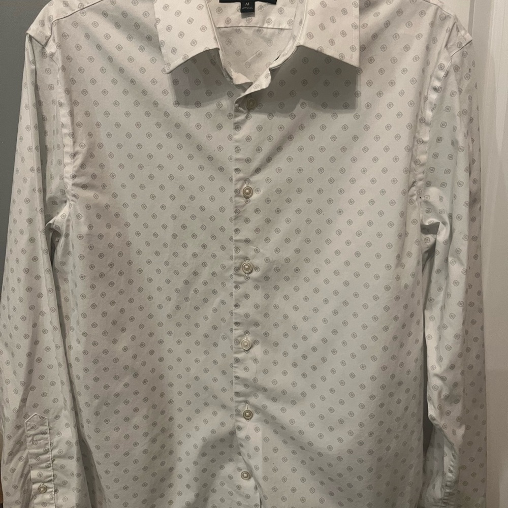 Banana Republic Men's White Patterned Shirt